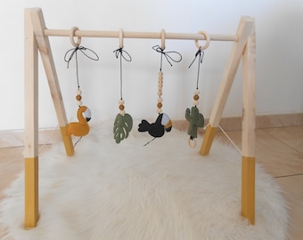 Arche d'éveil en bois moutarde ET/OU lot de 4 suspensions personnalisable/baby gym/portique