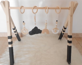 Arche d'éveil en bois  /baby gym/portique d'éveil Et/Ou lot de 4 suspensions