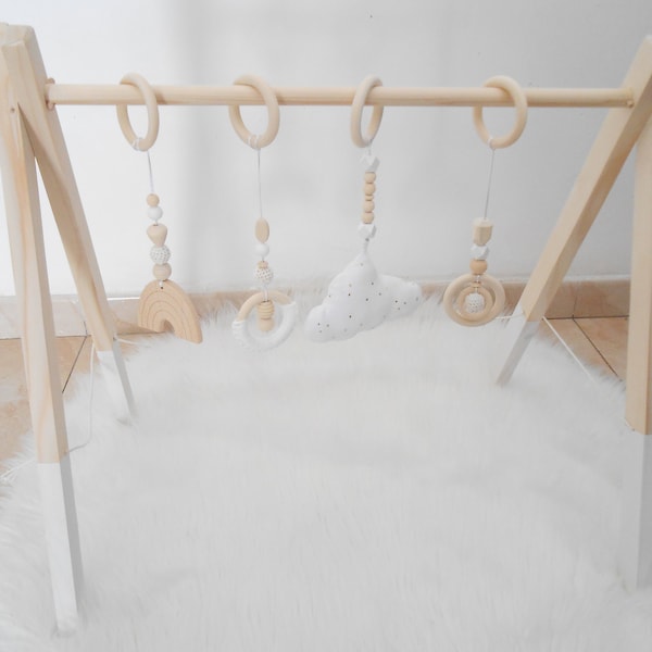 Arche d'éveil en bois blanc Et/Ou  lot de 4 suspensions, portique , baby gym