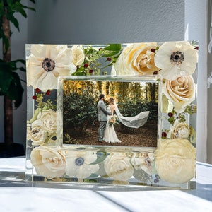Wedding Bouquet Preservation | Wedding Floral Frame | Resin Block | Bridal Keepsake | Wedding Flower Gift | DEPOSIT Only