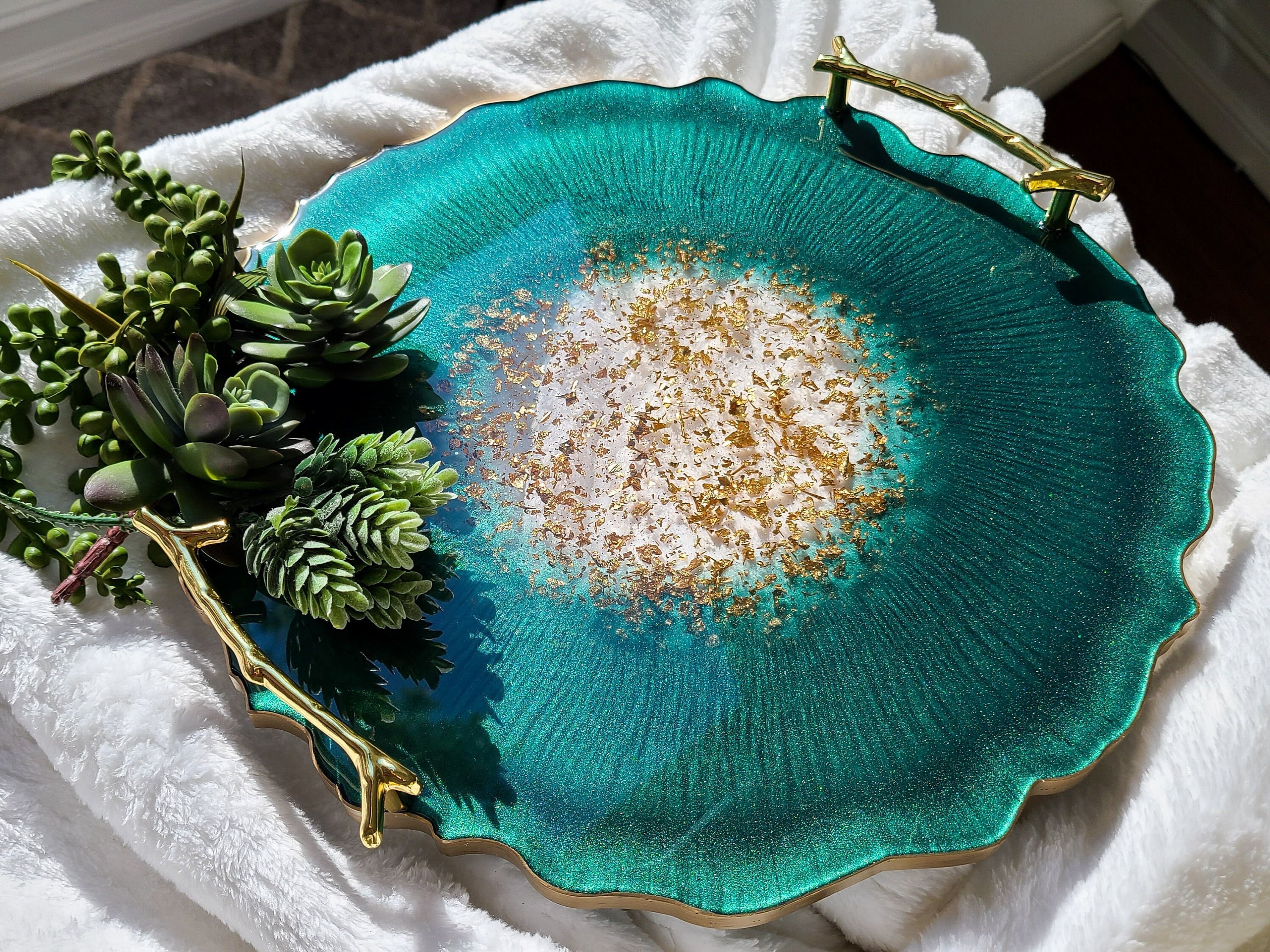 Small Elegant Decorative Resin Tray With Gold Clear Handles, Perfume Tray,  Geode Resin Tray 