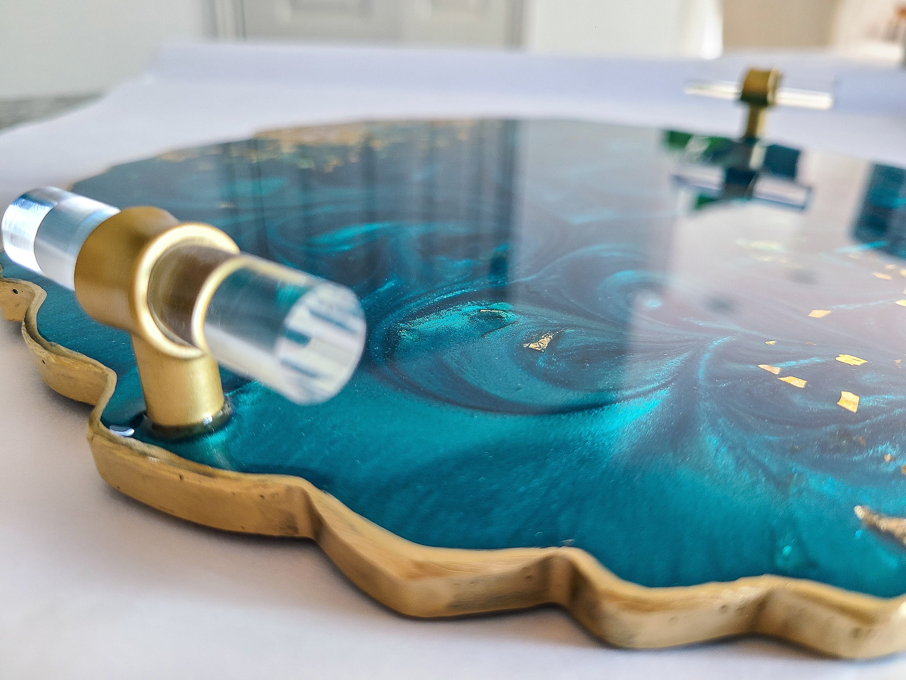 Elegant Marble Style Tray, Perfume Round Geode Resin Tray With