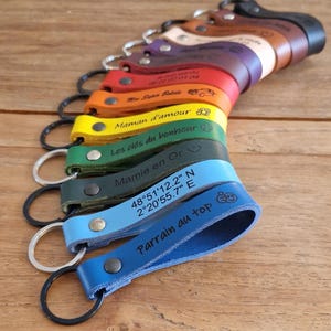 Porte-clés cuir, cadeau personnalisé pour elle ou lui, cadeau parrain marraine...