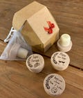 customizable wine bottle stopper