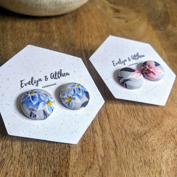 Liberty London Grey Floral Button Boucles d’oreilles - Pink and Blue Button Studs