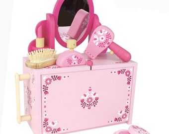 childrens wooden beauty set