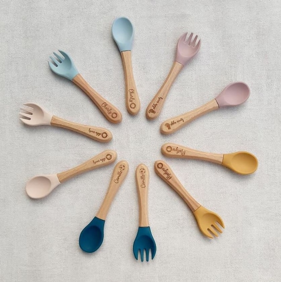 Couverts pour enfant personnalisés en bois et silicone