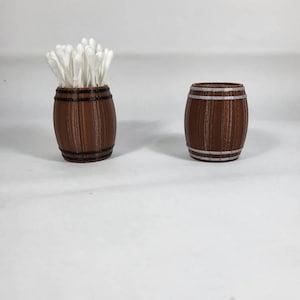 Q-Tip 'Träfattunnor' - 710 Storage