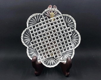 Scalloped Edge Glass Candy Dish – Starburst Trinket Bowl – Vintage Clear Glass
