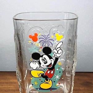 Millennium Magic! – Limited Edition Disney 2000 Collector’s Glass – Mickey Mouse McDonald’s Happy Meal Promo