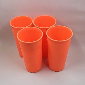 Vintage Tupperware Juice Tumblers