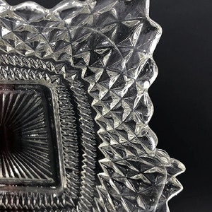 Vintage Ruffled Diamond Point Glass Serving Bowl - Etsy
