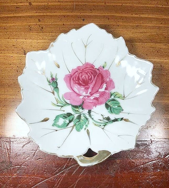 Floral Leaf Shaped Ceramic Trinket Dish - Vintage Ring Holder - Japan Jewelry Dish