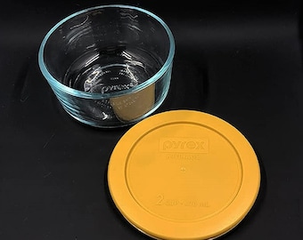 Vintage Pyrex Glass Storage Bowl With Lid