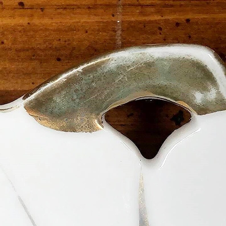 Floral Leaf Shaped Ceramic Trinket Dish - Vintage Ring Holder - Japan Jewelry Dish image 4