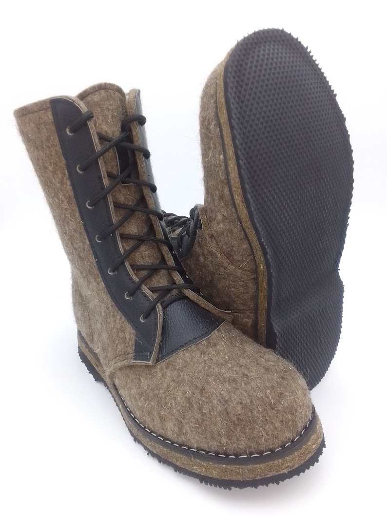 Russian original Felt boots natural very warm winter Siberia hunting hiking insulated non-slip non-freezing sole felt boots Wool walks city image 2