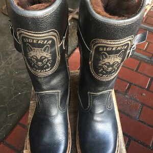 天然羊毛皮の裏地と滑り止めラバーソールを備えたハンドメイドレザーブーツ 画像 4