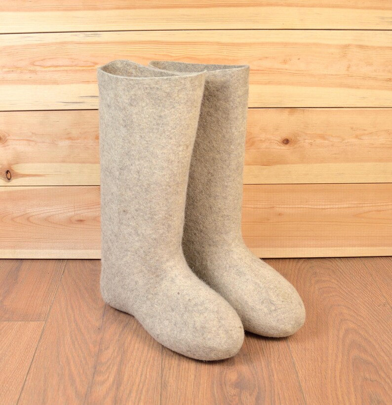 Mens Siberian Valenki Boots, Original Wool Felt, Handmade image 2