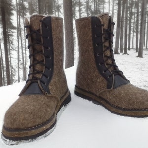Russian original Felt boots natural very warm winter Siberia hunting hiking insulated non-slip non-freezing sole felt boots Wool walks city image 1