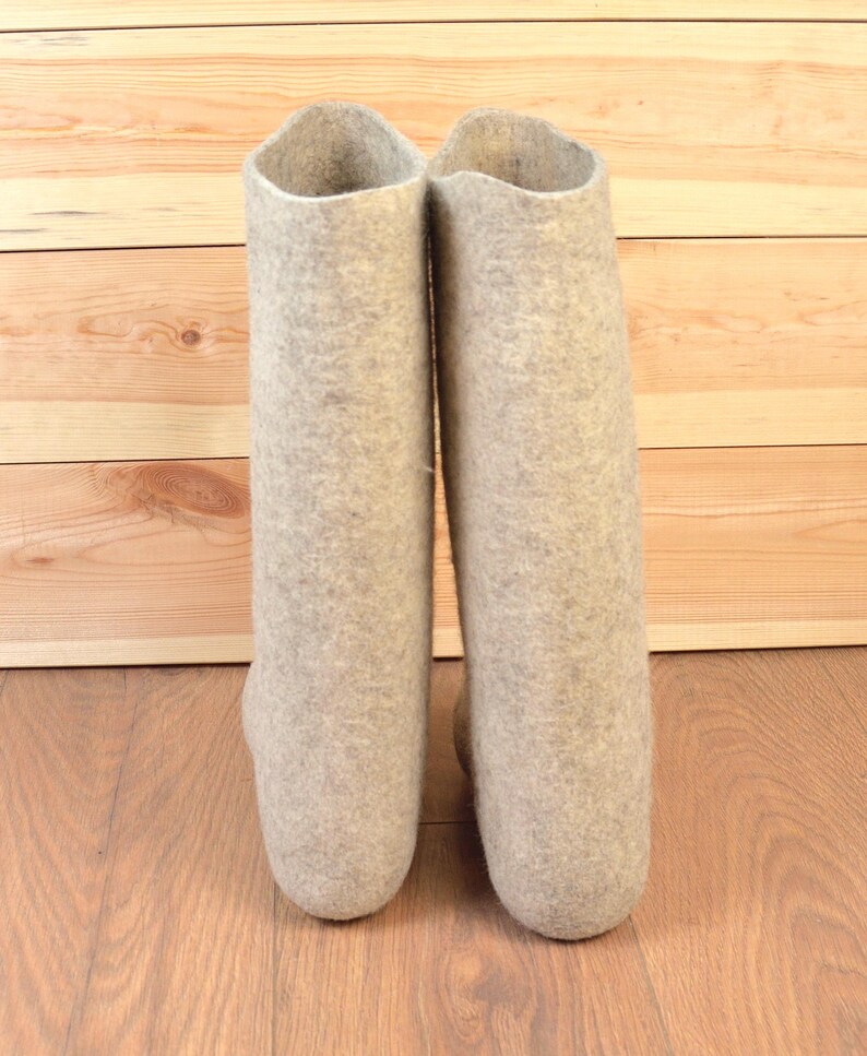 Mens Siberian Valenki Boots, Original Wool Felt, Handmade image 3