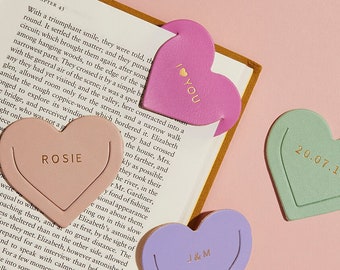 Personalised Leather Heart Bookmark | Cute Mother's Day Gift for Book Lover Mu | Personalized Birthday Present for Readers | Handmade Gift
