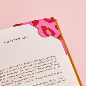 Personalised Leather Bookmark - Fuchsia Pink + Red Leopard Print / Cute Mother's Day Gift for Book Lovers / Bookish Reading Present