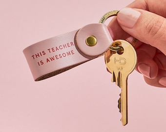 Personalised 'Any Message' Leather Keyring | Mother's Day Gift for Mum | Words Keychain | Cute Keyring Personalized Valentine's Gift for Her