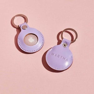 Personalised Leather AirTag Case Keyring | Keychain for Apple AirTag Tracker | Personalized Tech Gift Idea | Cute Key Fob for AirTags