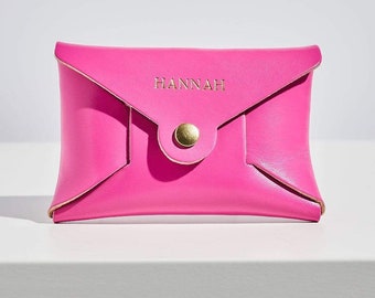 Monedero de cuero personalizado para mujer / Monedero de tarjeta rosa fucsia / Regalo de San Valentín rosa fuerte para ella / Monedero de moneda de mensaje secreto + Iniciales