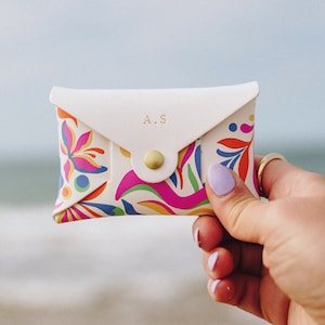 Personalisierte Leder Geldbörse / Bunte Karneval Print / Festival Geldbörse / Geschenk für Sie / Geheime Nachricht Geldbörse + Goldfolie Initialen