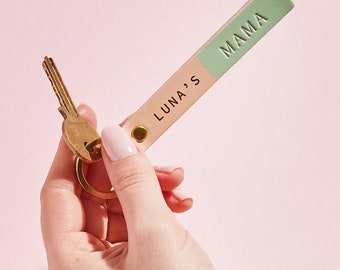 Personalised Leather Mama or Mummy Keyring With Names | Mother's Day Gift Engraved with Children's Names | Handmade Keychain for Mum