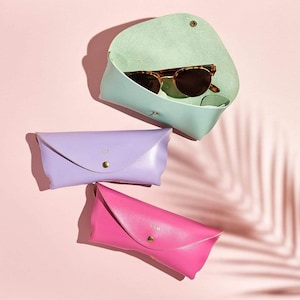 Custodia per occhiali in pelle personalizzata / Custodia in pelle fatta a mano per occhiali da sole da donna, occhiali da lettura, occhiali da sole / Regalo personalizzato per la festa della mamma
