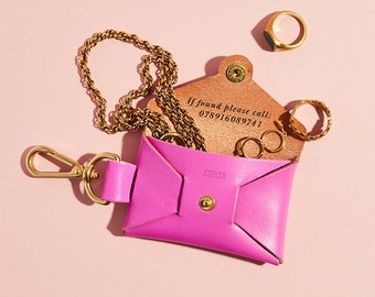 Mini bolsa de joyería personalizada para gimnasio, viaje / clip en estuche de joyería portátil / anillo de cuero + soporte para collar / regalo personalizado para ella