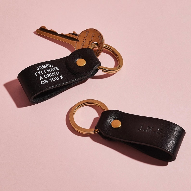 Personalised 'Any Message' Leather Keyring Mother's Day Gift for Mum Words Keychain Cute Keyring Personalized Valentine's Gift for Her image 4