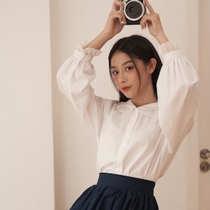 Long Sleeves Women Blouse with White Lace Peter Pan Collar - Loose Linen Shirt with Lace Ruffle Sleeves - Bishop Sleeves Blouse