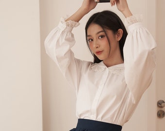 Long Sleeves Women Blouse with White Lace Peter Pan Collar - Loose Linen Shirt with Lace Ruffle Sleeves - Bishop Sleeves Blouse