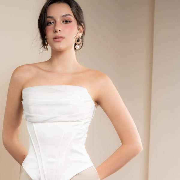 Handmade White Silk Corset – Off-Shoulder Lace-Up Bridal Bustier, Wedding Guest Bride Corset, Elegant Royalcore Formal Wear, Gift for Her