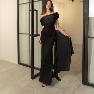 Wedding Guest Dress / High Waist Maxi Dress / Black Dress / One Shoulder Maxi Dress / Ankle length Dress / Black Bridesmaid Dress