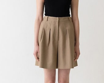 Loose Linen Shorts with Front Pleats - Casual Linen Shorts