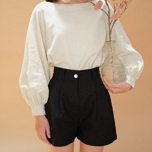 Loose Linen Shorts with Front Pleats