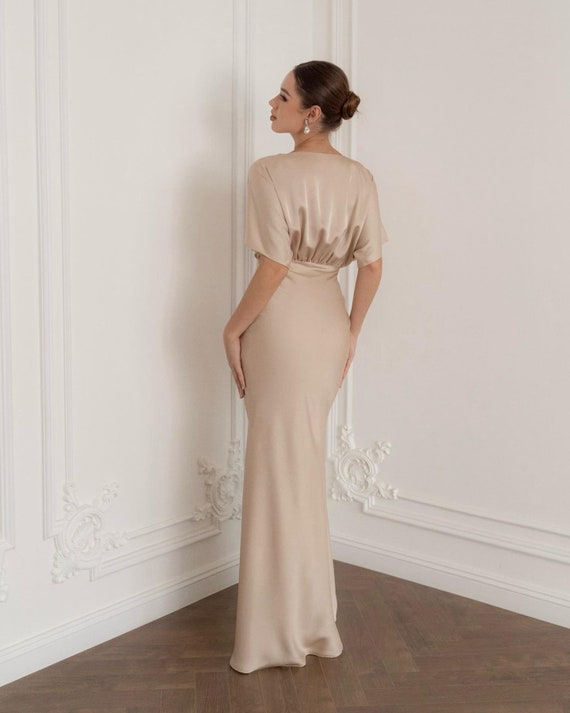 empire waist wedding guest dress Ever-Pretty Satin Maxi Fall Formal with Pockets or summer celebrations Short Sleeve Floral Dresses for