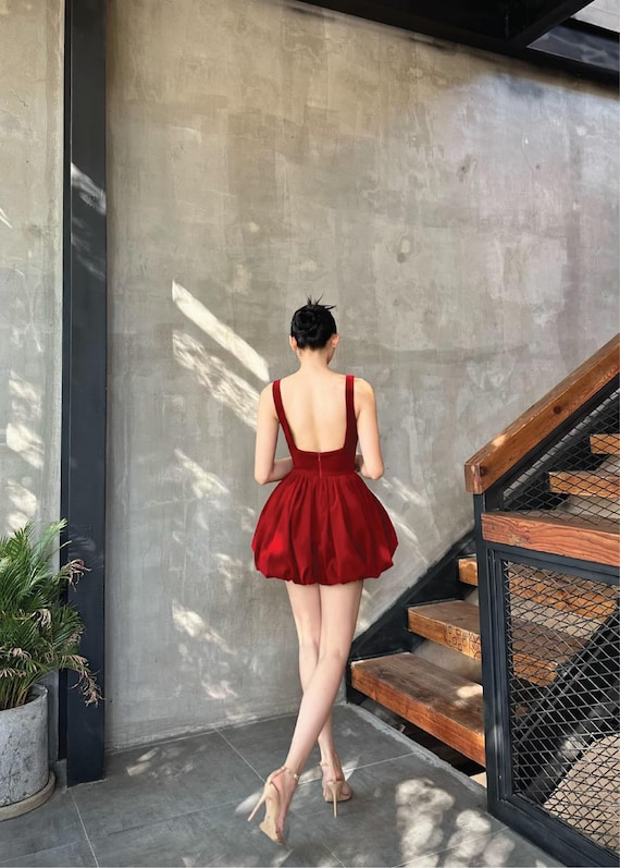 Mini Bubble Dress - Scoop Neckline Mini Dress / Open Back Short 