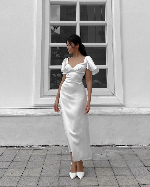 Empire waist robe deals