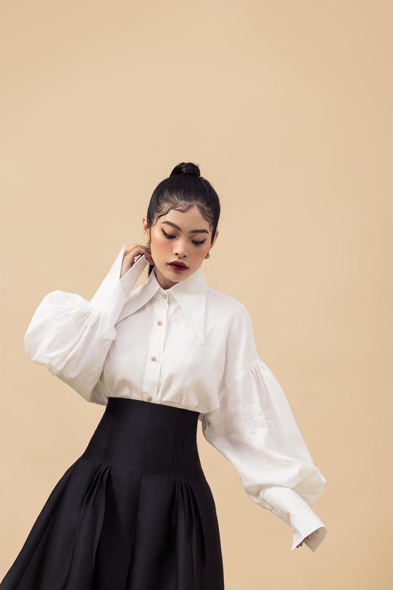 Big Collar Shirt for Women - Loose Fitting Women Blouse - Vintage