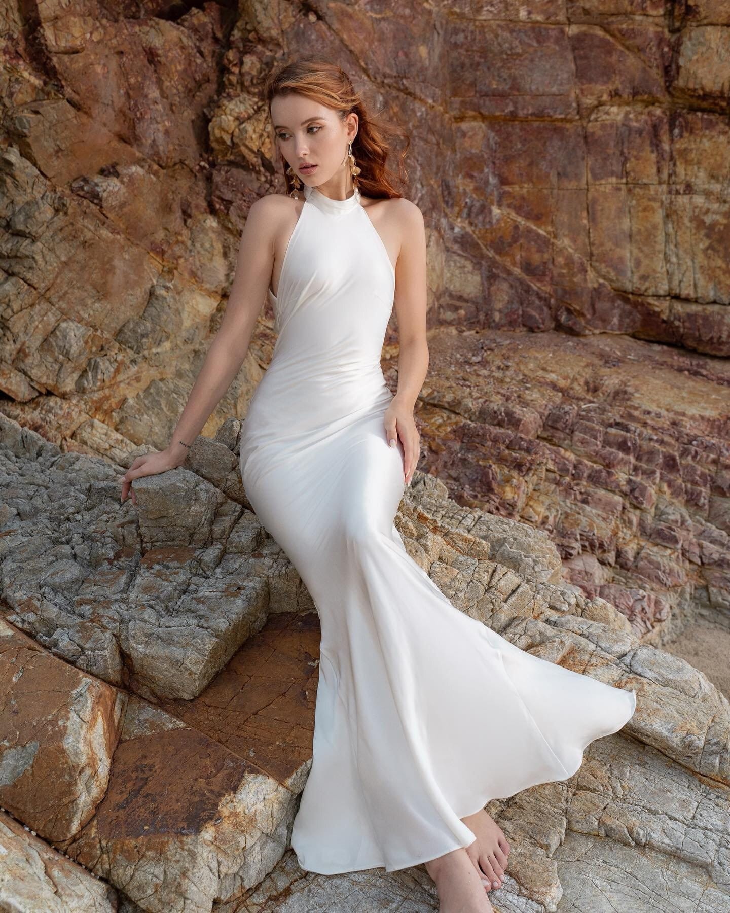 beach infinity dress Infinity Dress - Convertible Bridesmaid Dresses main image 1