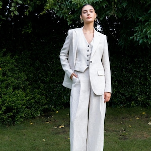 Ensemble de costume 3 pièces en lin pour femme | Pantalon large, gilet et blazer faits main | Ensemble en lin sur mesure fabriqué sur commande