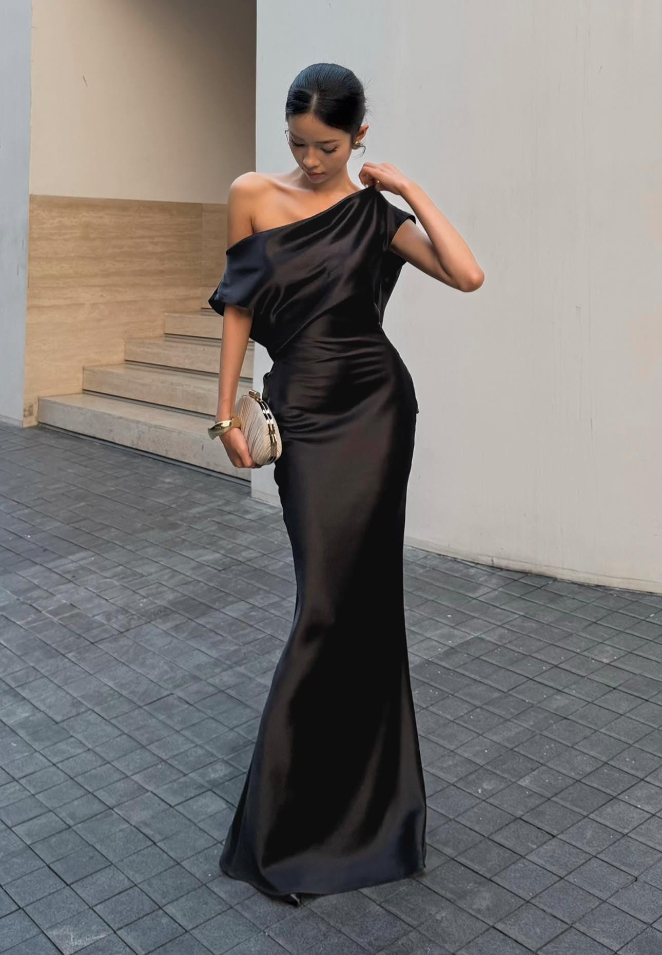 vintage hollywood bridesmaid dresses Old Dress then let us turn