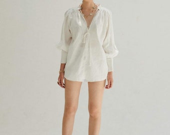 Losse linnen top met lange uitlopende mouwen / linnen blouse met V-hals / Verkrijgbaar in 50 kleuren