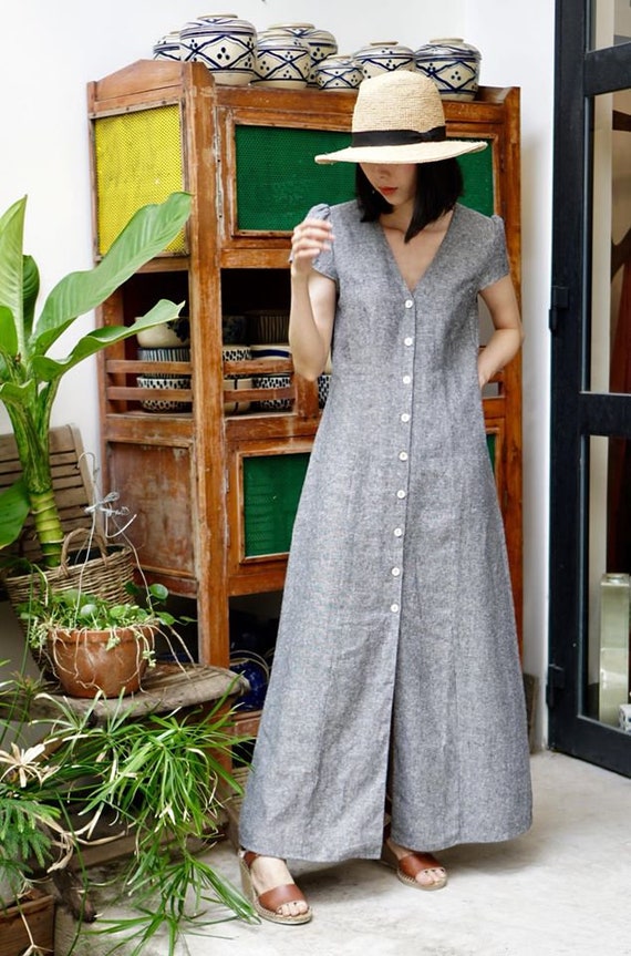 chinese dress ladies utcoco Womens Casual Short Sleeve Button Down Tie Waist Ruffled Striped Maxi  Shirt Dress (X-Small, Black) at Amazon Women's Clothing store