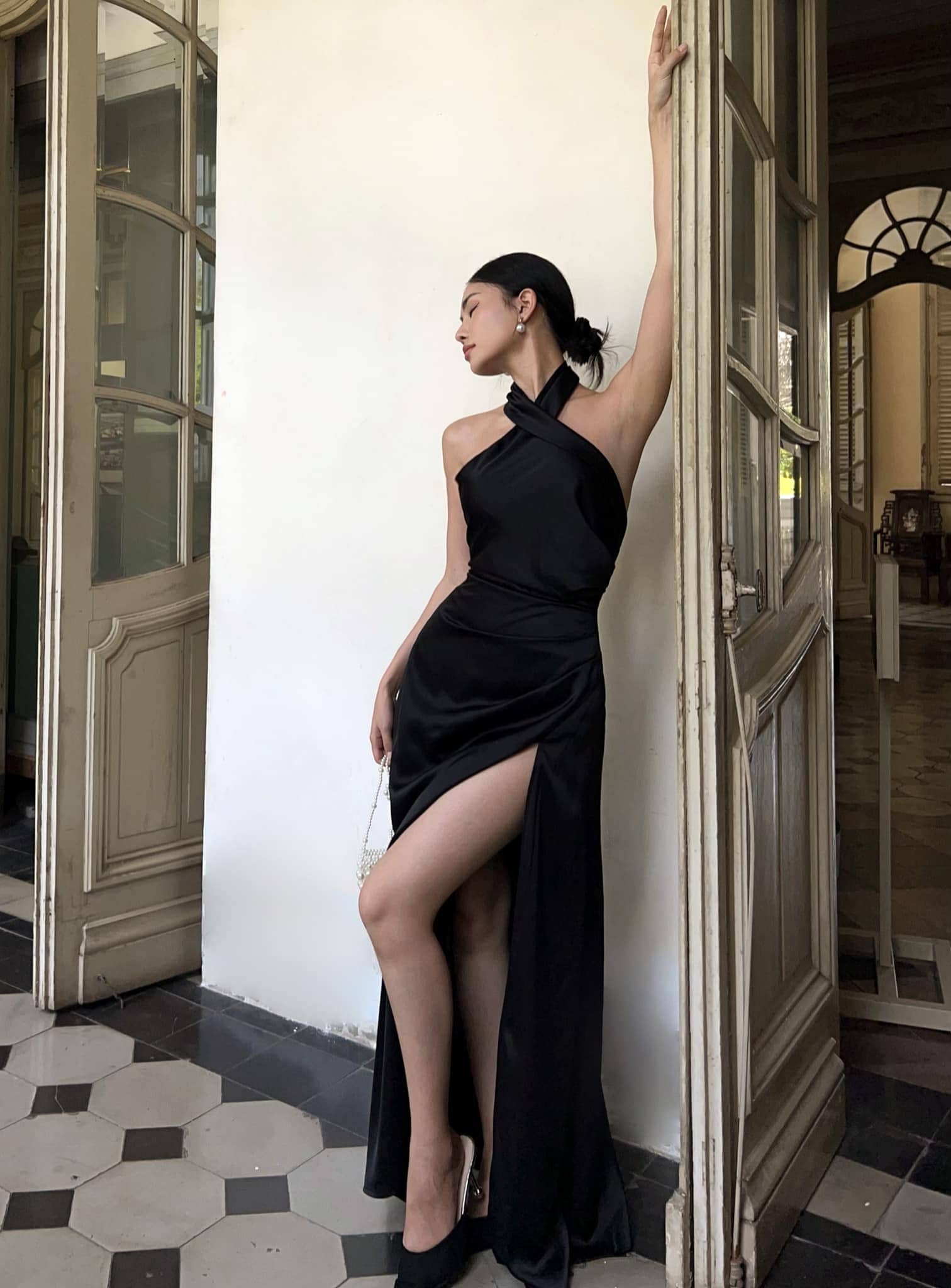 [OHESHIO] / ☆ 25SS LAYERED HALTER DRESS / GRAY Halter Sweetheart A Line Midi Dress Grey - Luxe Midi Dresses